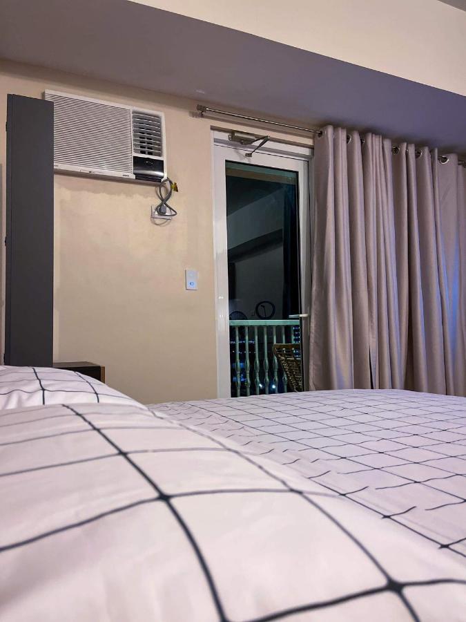 Luxury Bgc Condo In Taguig, Mckinley - Covered Parking And Wifi Free Exteriör bild